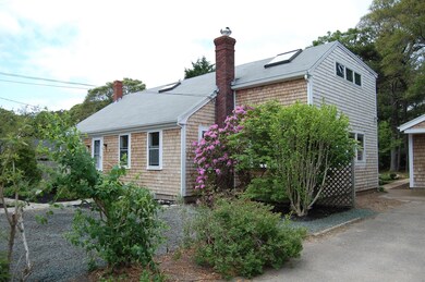 6 Pontiac St, Oak Bluffs, MA 02557 - photo 2