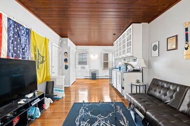 72 N Margin St unit 4, Boston, MA 02113 - photo 3