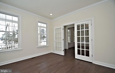 709 Schwenkmill Rd, Perkasie, PA 18944 - photo 7