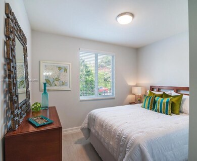 833 SW 13th Ct unit 104, Miami, FL 33135 - photo 7