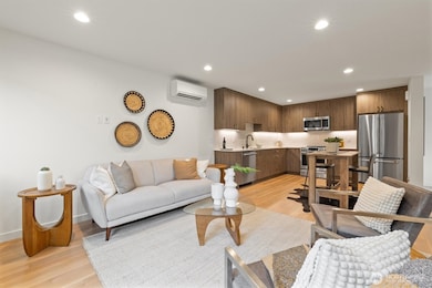 2212 Broadway E, Seattle, WA 98102 - photo 3