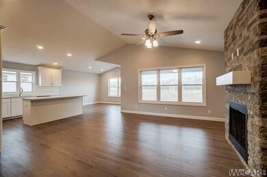 4178 Emma Pkwy, Lima, OH 45806 - photo 5