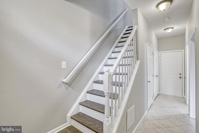 42792 Smallwood Terrace, Chantilly, VA 20152 - photo 4