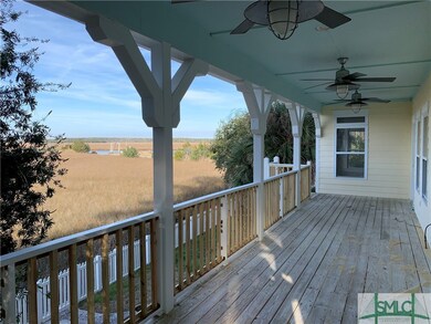 36 ft back porch with panoramic marsh and Jerico r