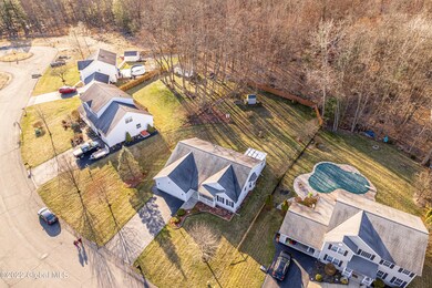 5 Lupe Way-40
