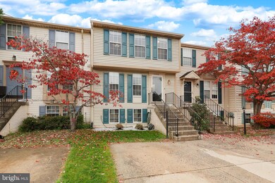 13958 Winding Ridge Ln, Centreville, VA 20121 - photo 3