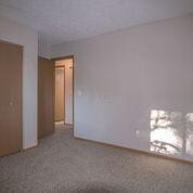 2882 Falcon Bridge Dr, Columbus, OH 43232 - photo 6