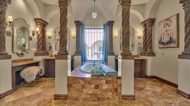 4445 N 36th Place, Phoenix, AZ 85018 - photo 6