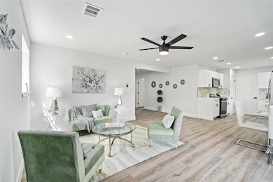 6607 Conley St, Houston, TX 77021 - photo 6