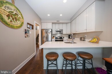 37 Greythorne Woods Cir unit 37, Wayne, PA 19087 - photo 4