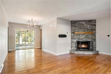 18354 Chaucer Ln, South Bend, IN 46637 - photo 5