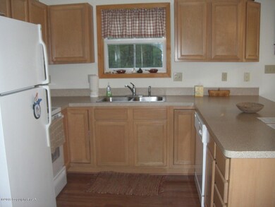 41 Indian Trail, Jim Thorpe, PA 18229 - photo 3