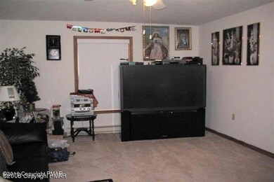 9696 Stony Hollow Dr, Tobyhanna, PA 18466 - photo 5