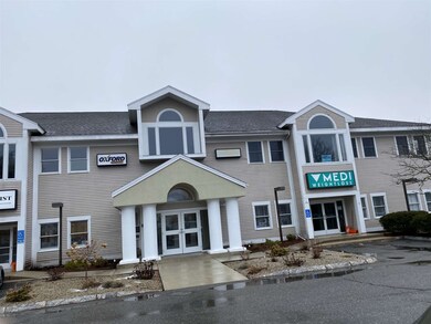 24 Orchard View Dr unit 6, Londonderry, NH 03053 - photo 6