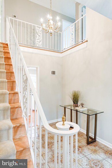 9236 Chapel Hill Terrace, Fairfax, VA 22031 - photo 5