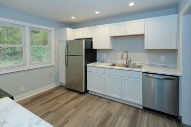 7021 W Main-105