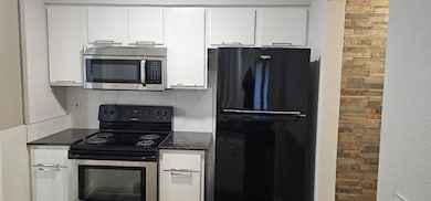 4845 Cedar Springs Rd unit 167, Dallas, TX 75219 - photo 3