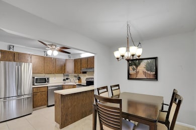 316 Knotty Pine Cir unit A-1, Greenacres, FL 33463 - photo 5