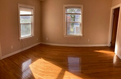 17 Shamrock St, Newton, MA 02458 - photo 6