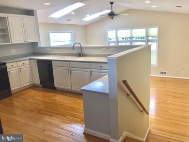 6704 31st St N, Arlington, VA 22213 - photo 6