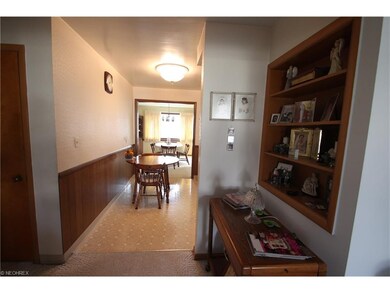 1628 Rush Rd, Wickliffe, OH 44092 - photo 5