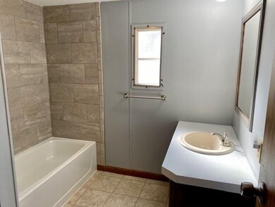 48 Eagle Dr, Rochester, NH 03868 - photo 5