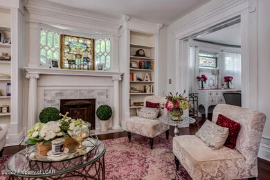 293 S Franklin-11