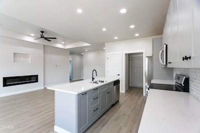 3317 34th St W, Williston, ND 58801 - photo 7