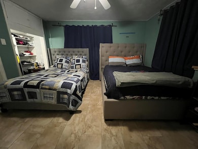 2819 Holly Rd, West Palm Beach, FL 33406 - photo 6