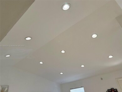 CEILING