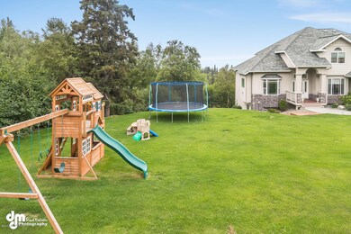 16854 Woods Pointe Circle-large-049-57-D