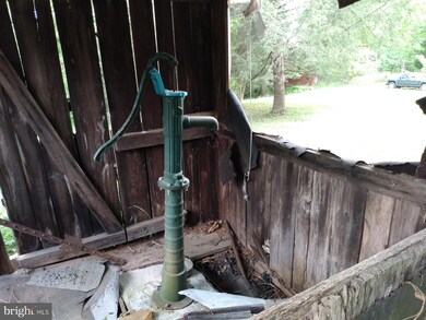 0 Magnolia Rd unit WVMO118552, Great Cacapon, WV 25422 - photo 7