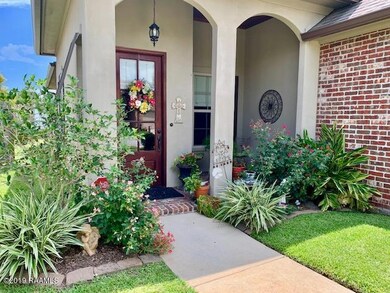 317 Laf Lan Front Porch