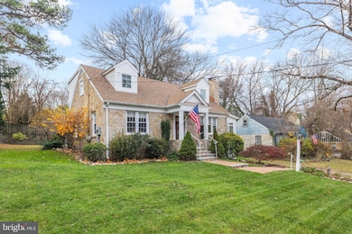 4004 Estabrook Dr, Annandale, VA 22003 - photo 3