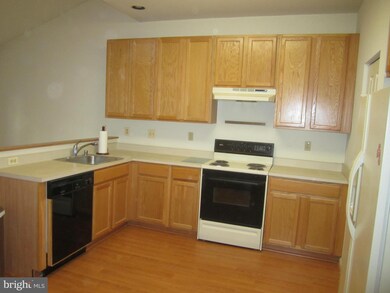 10808 Will Painter Dr, Owings Mills, MD 21117 - photo 6