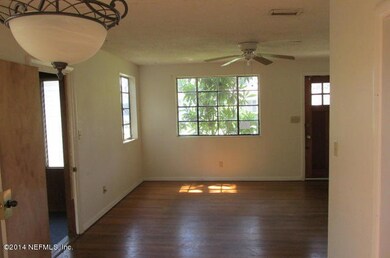 4559 Crescent St, Jacksonville, FL 32205 - photo 6
