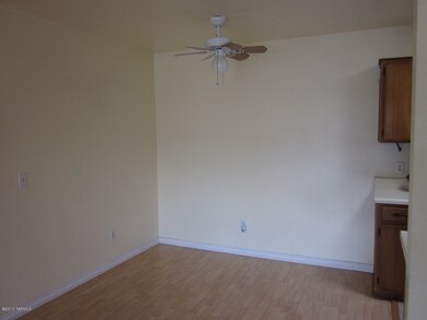 golf links dining area
