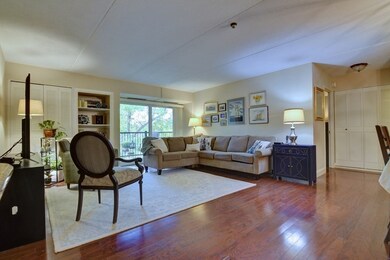 Tall Oaks Village unit 505, South Weymouth, MA 02190 - photo 2
