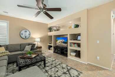 25449 N 40th Ln, Phoenix, AZ 85083 - photo 6