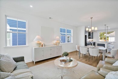 1009GatheringWay-5