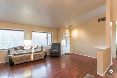 16-print-274 E Seldon Rd (16 of 40)