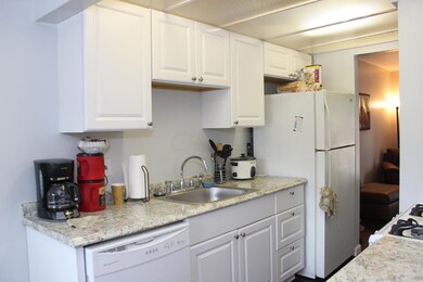 IMG_1152_Kitchen