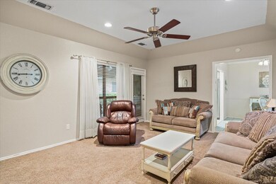 3814 Buena Vista Cir, Granbury, TX 76049 - photo 6