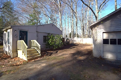 6 Dow St, Exeter, NH 03833 - photo 5