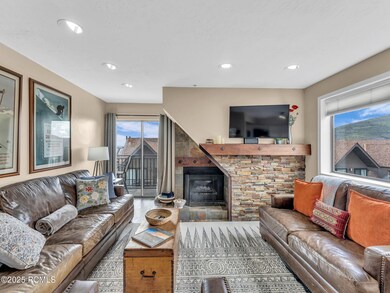 6-web-or-mls-1401-lowell-ave-31