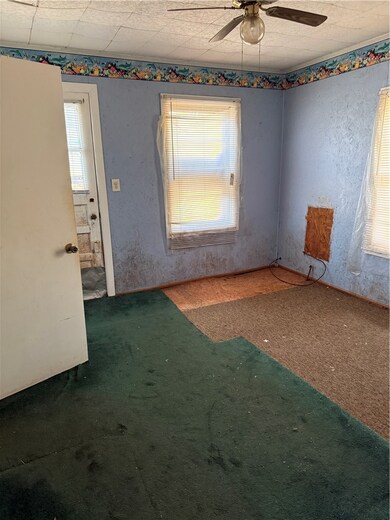 604 E South Boundary St, Walhalla, SC 29691 - photo 5