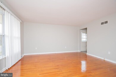 725 Peachtree Rd, Claymont, DE 19703 - photo 4