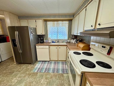 2425 Harden Blvd unit 117, Lakeland, FL 33803 - photo 2