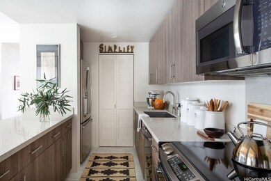 Your gourmet kitchen awaits you ...