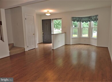 1111 Ingate Rd, Halethorpe, MD 21227 - photo 3